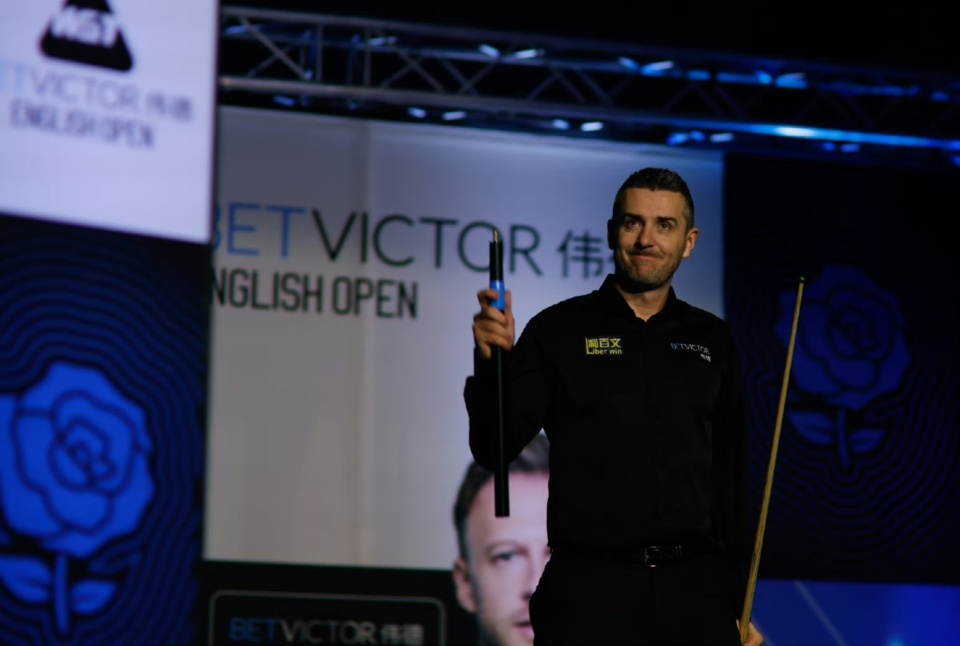 Oe, 周跃龙 Oe, 周跃龙