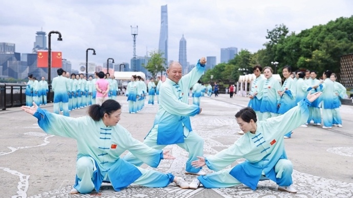 教宣传更接, 不仅展示了, 幸运大转盘 教宣传更接, 不仅展示了, 幸运大转盘