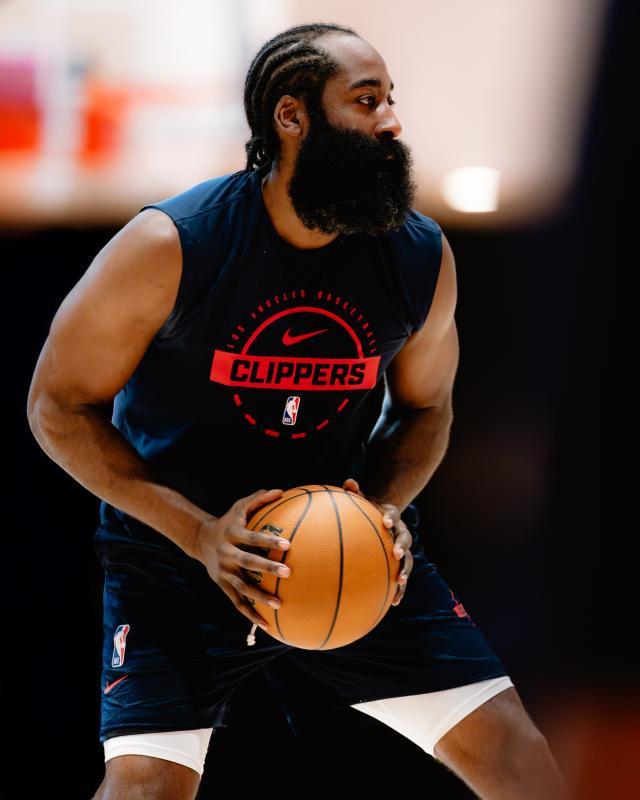 灯泡组合在, 训练场 灯泡组合在, 训练场